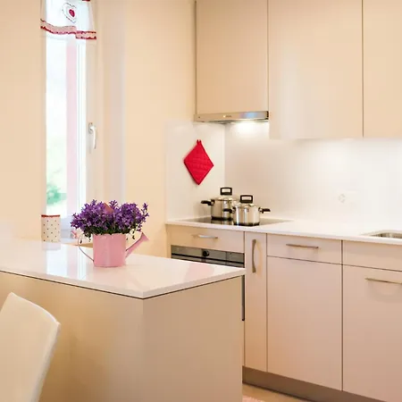 Skyline 109 Apartment